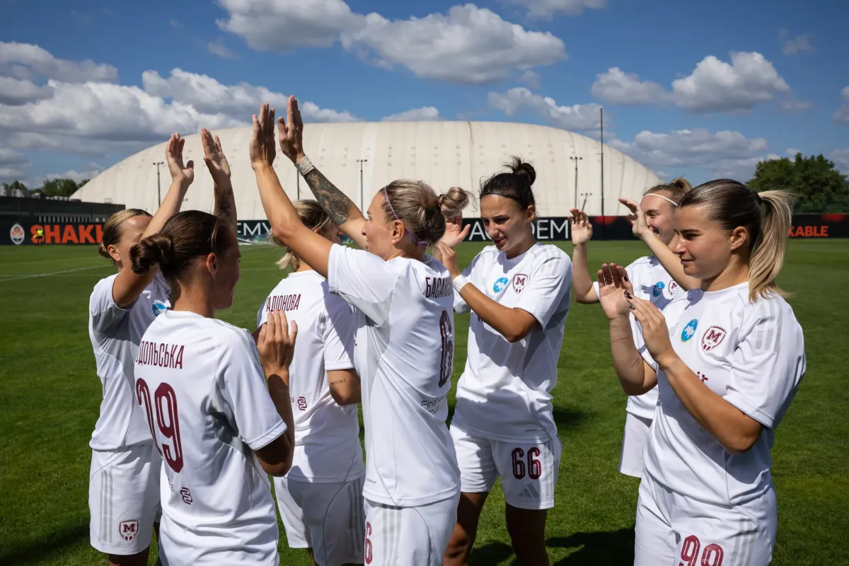 ЖФК "Харків" - ЖФК "Сістерс" - 0:0