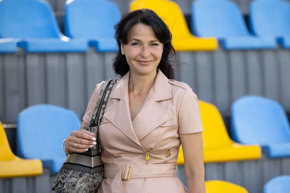 ЖФК "Харків" - ЖФК "Сістерс" - 0:0