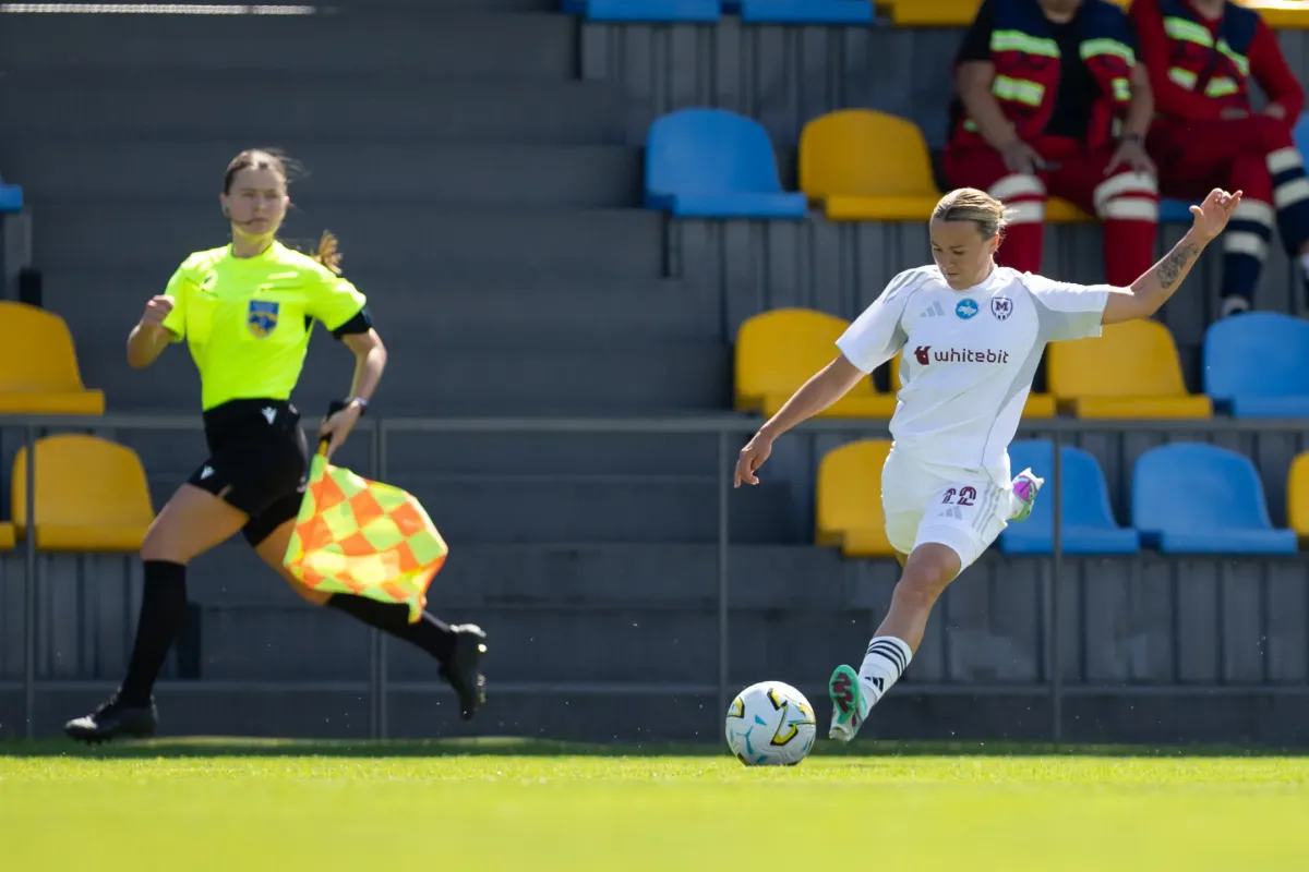 ЖФК "Харків" - ЖФК "Сістерс" - 0:0