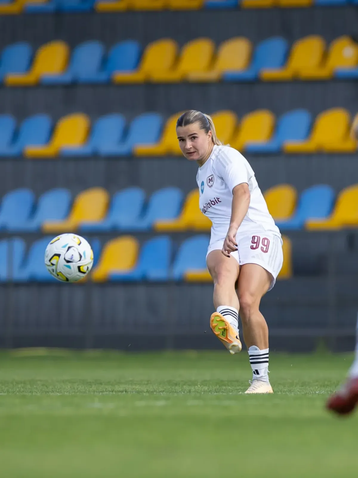 ЖФК "Харків" - ЖФК "Сістерс" - 0:0