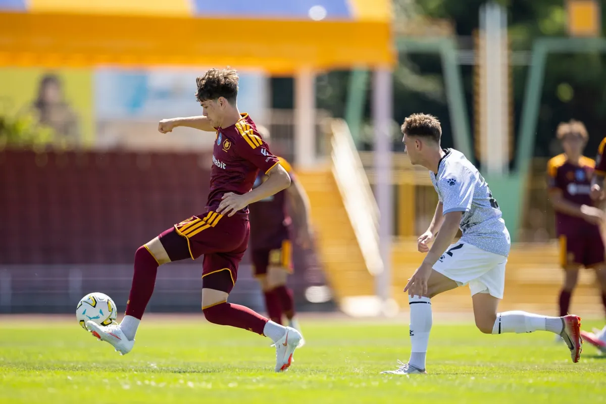 "Харків" U-21 - "Верес" U-21 - 1:0