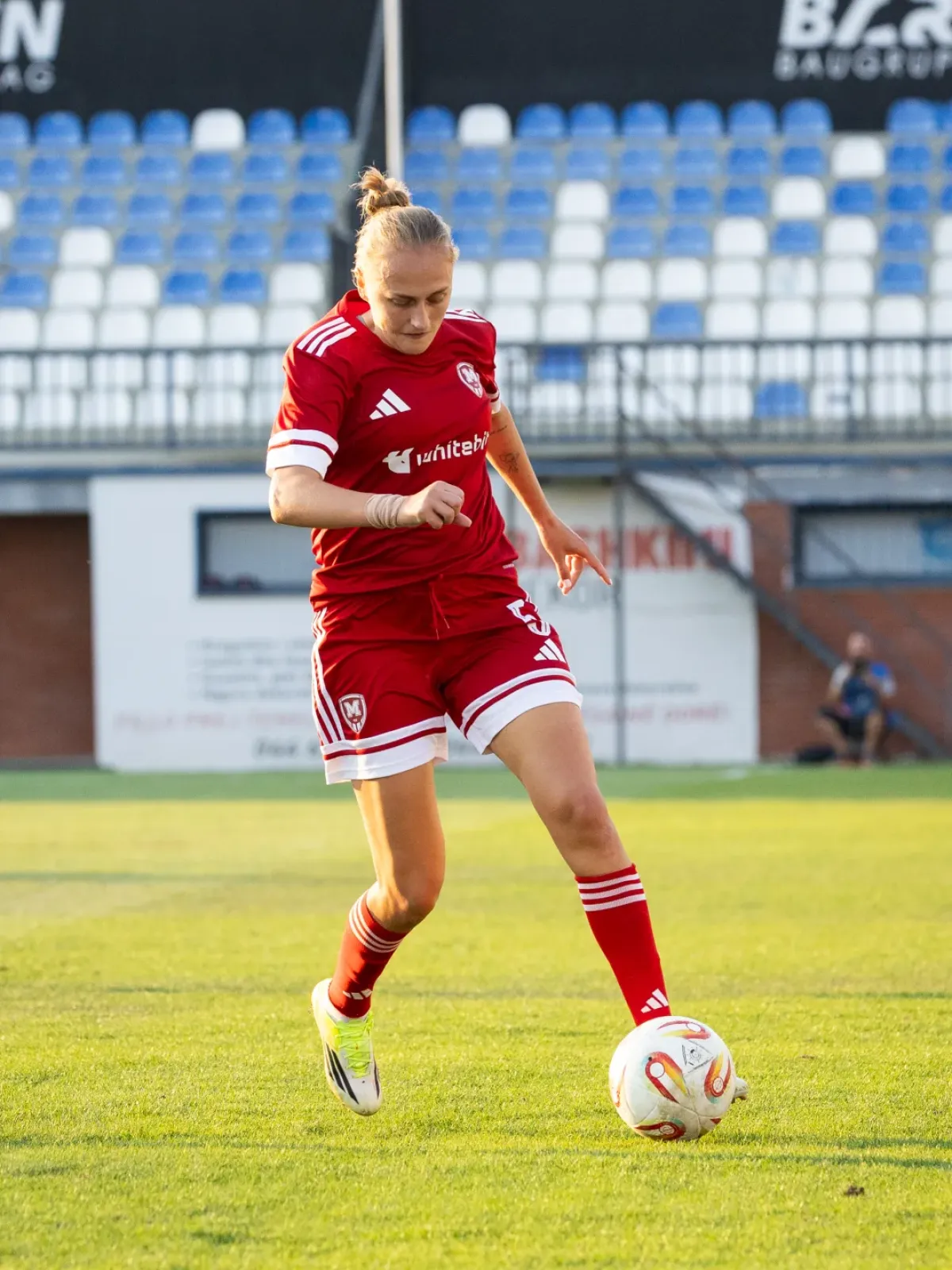 ЖФК "Митровиця" - ЖФК "Харків" - 0:0