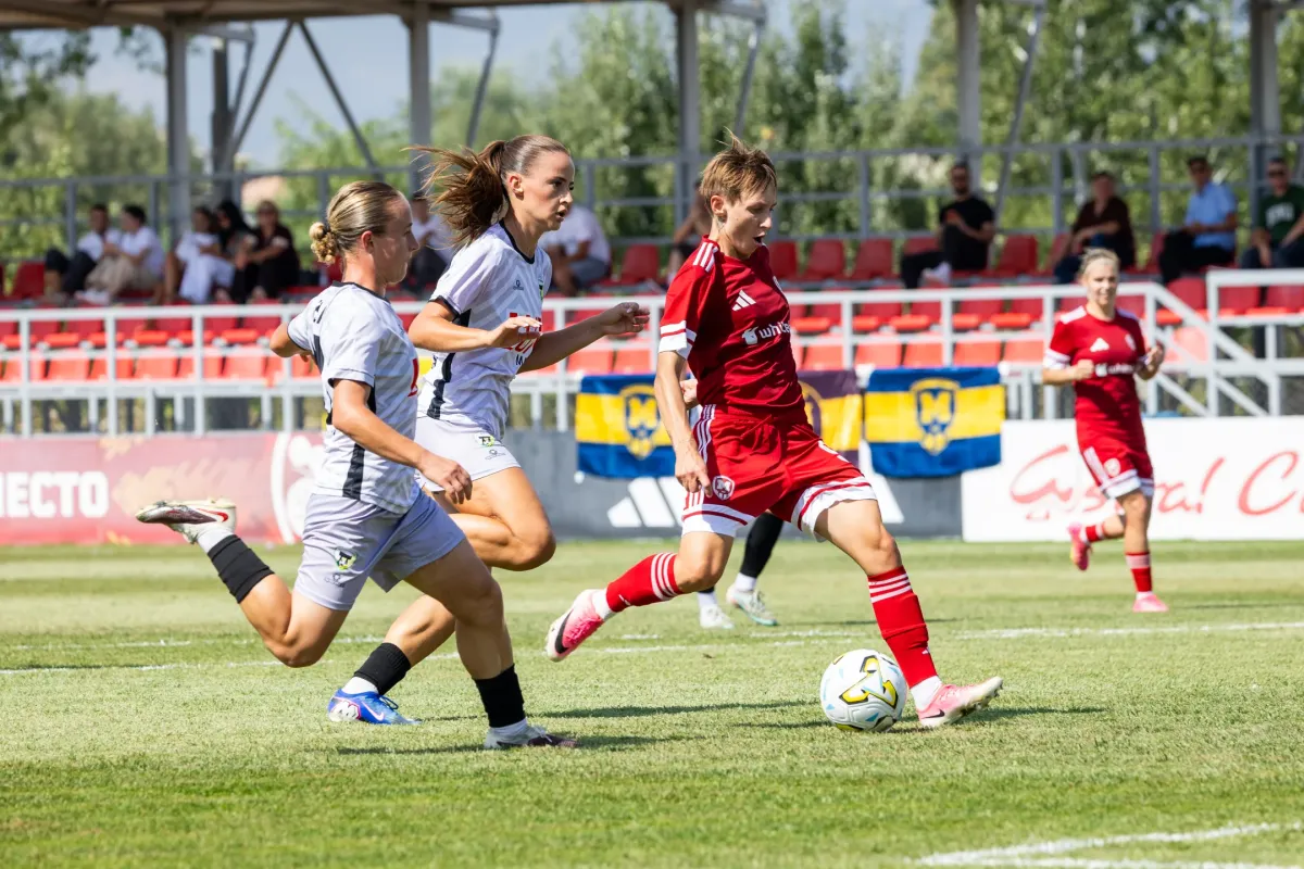 ЖФК "Харків" - ЖФК "Митровиця" - 5:0