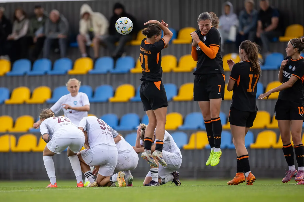 ЖФК "Харків" - ЖФК "Шахтар" - 4:0