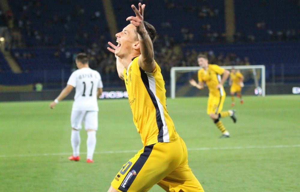 "Містер-покер". Синиця - герой 3-го туру Першої ліги