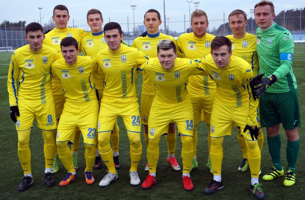Хет-трик Олега Синиці. Підсумки групового етапу "Меморіалу Макарова"