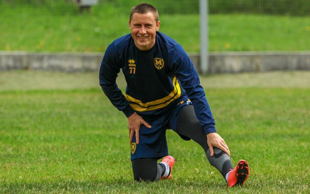 Антон Савін: "Колись міг поїхати грати у футбол на Балі"