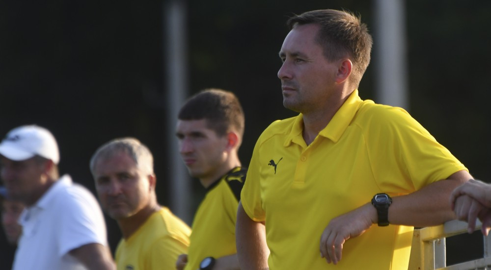 Роман Мельник: "Аби виростити футболіста високого рівня, потрібно ставити високі цілі"
