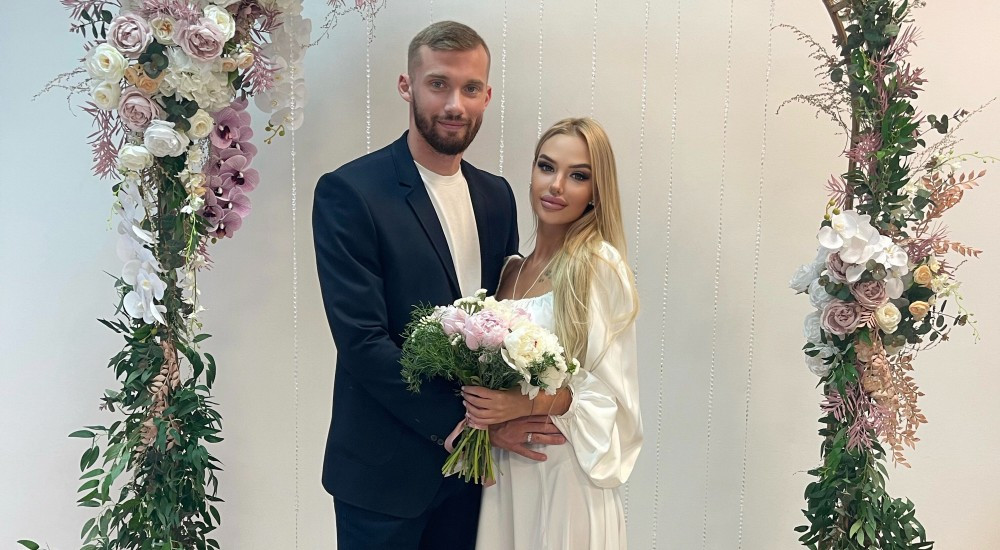 Вітаємо Дениса та Дар'ю Шеліхових із одруженням!