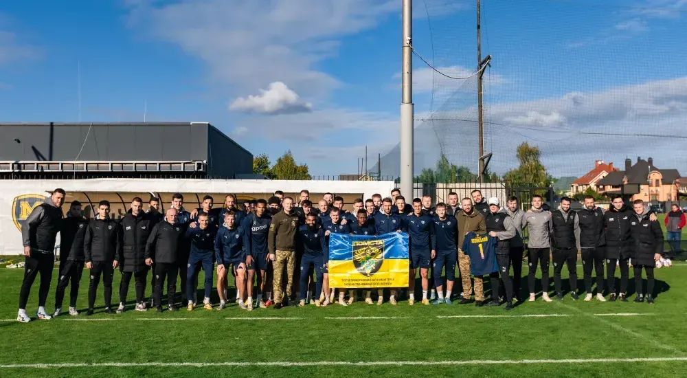 Воїни бригади "Помста" в гостях у "Металіста 1925"