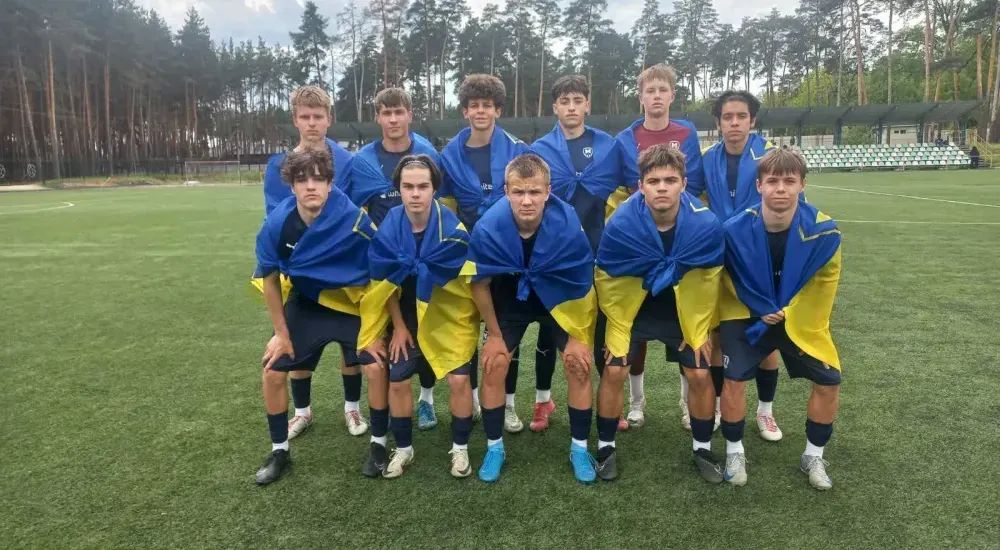 Чемпіонат ДЮФЛУ. 1/8 фіналу. Перші матчі