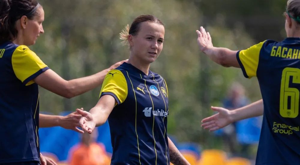 Надія Куніна: "Досі спостерігаю за чемпіонатом Швеції"
