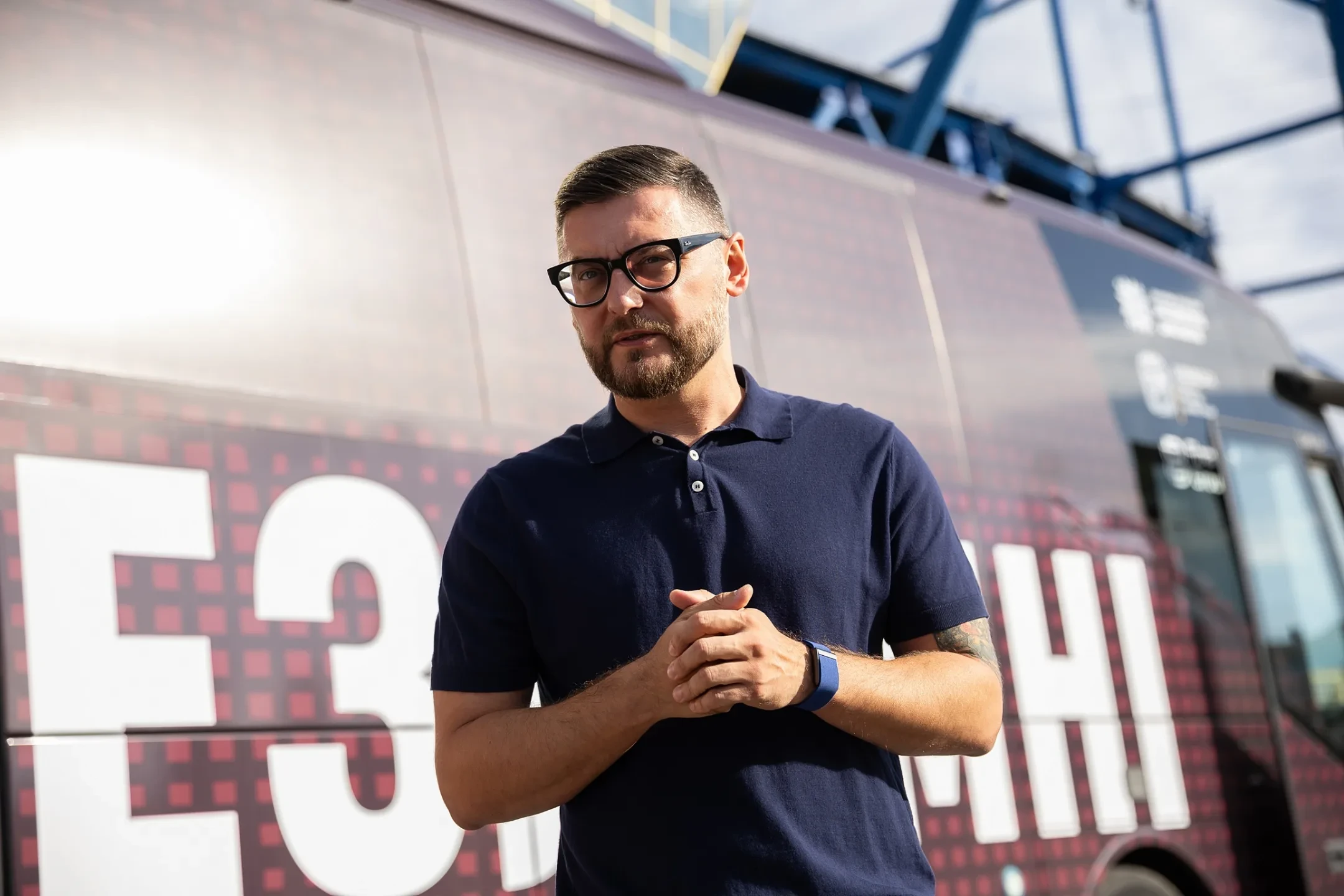 “Харків Незламні” отримали клубний автобус